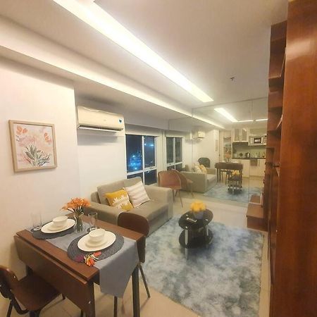Bgc Taguig Cozy 2 Bedroom Loft, With Stunning Bgc Skyline View! Манила Экстерьер фото